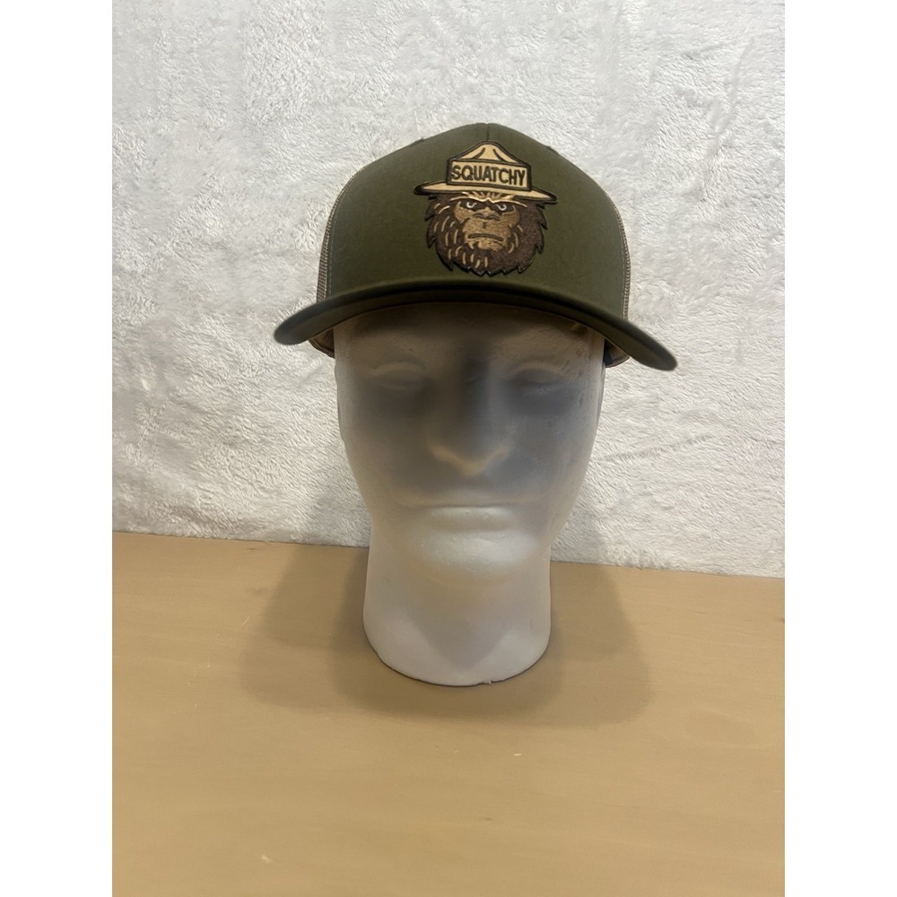 Squatchy Bigfoot Trucker Hat Yupoong Classics Mesh Snapback Green Tan (bin03)